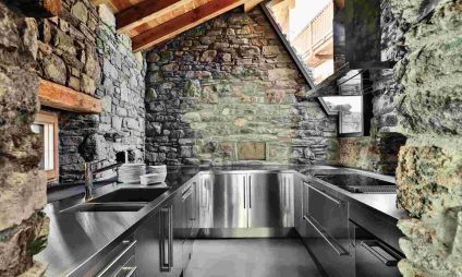 Photo de l'intérieur d'une cuisine de luxe